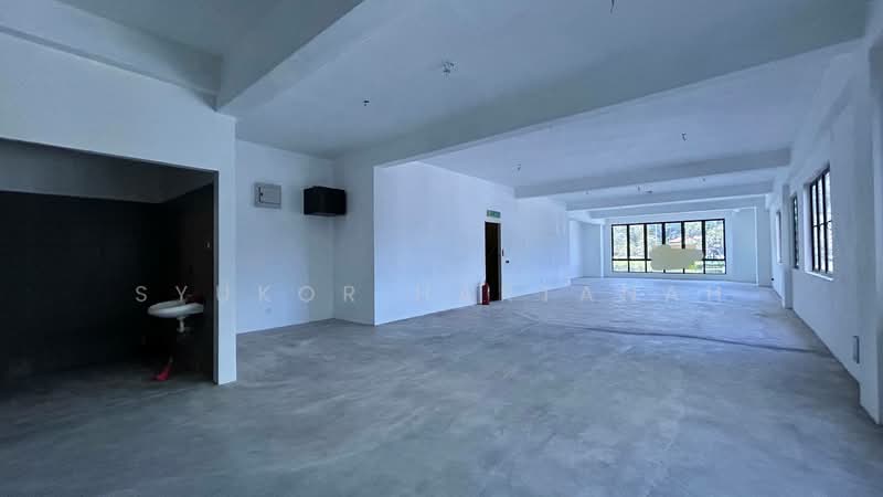 Shop / Office for Rent in Batu Caves (Selangor) - Syukor Hartanah - Interior - PropertyGuru.com.my