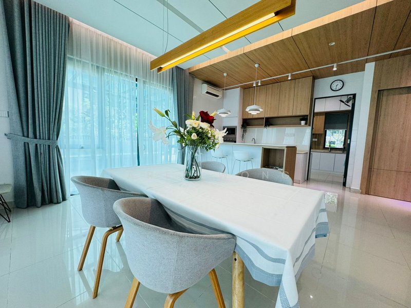Semi-Detached House for Rent in Cyberjaya (Selangor) - Jared Wong - Dining Room - PropertyGuru.com.my