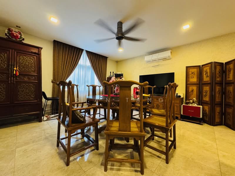 Semi-Detached House for Sale in Sierramas (Sungai Buloh) - Brian Tang - Dining Room - PropertyGuru.com.my