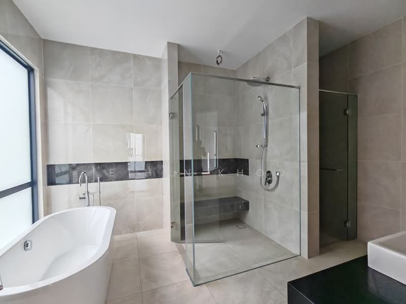 Semi-Detached House for Sale in Kota Damansara (Selangor) - Ethan Khoo - Bathroom - PropertyGuru.com.my