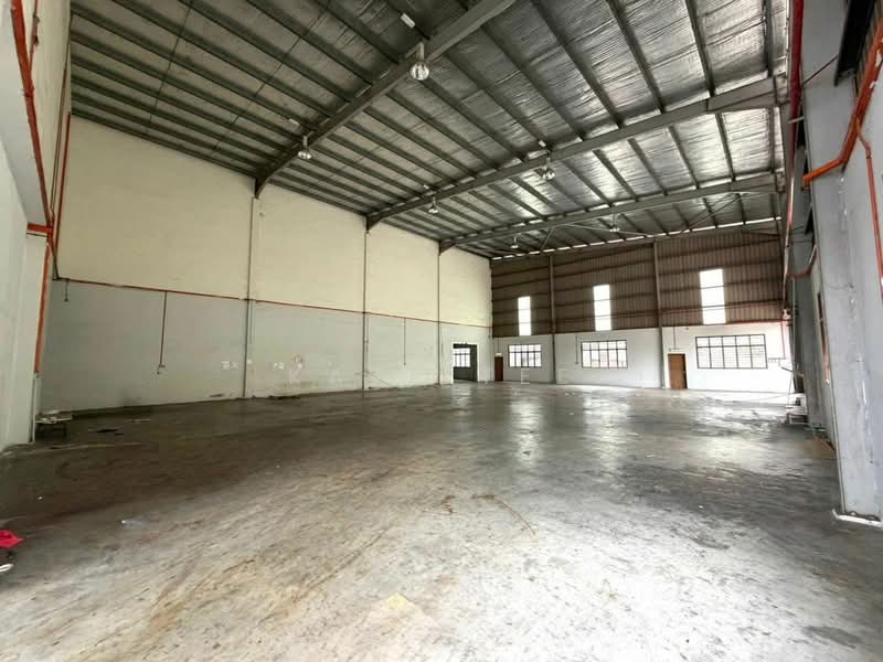 Desa Plentong Industrial Park untuk Untuk Disewa - RM 12,000 /bulan, Mac 2026 - Interior - PropertyGuru.com.my