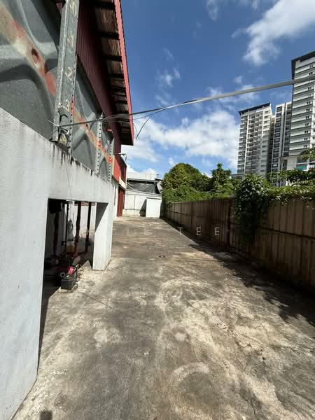 Desa Plentong Industrial Park untuk Untuk Disewa - RM 12,000 /bulan, Mac 2026 - Exterior - PropertyGuru.com.my