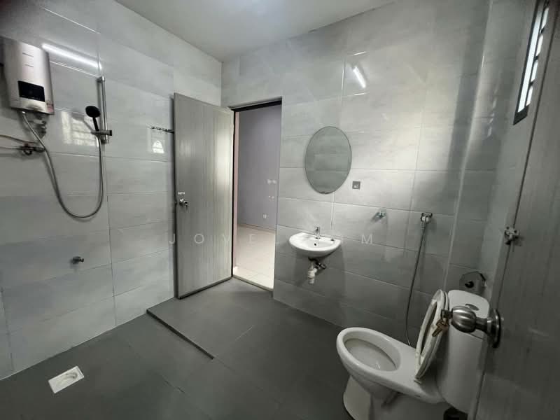 2-storey Terraced House for Sale in Taman Sri Putri (Skudai) - Jovel Lim - Bathroom - PropertyGuru.com.my