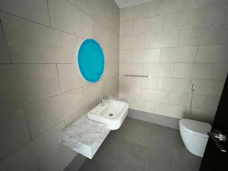 Condominium for Sale at 6 Kapas - Calvin Ng - Bathroom - PropertyGuru.com.my