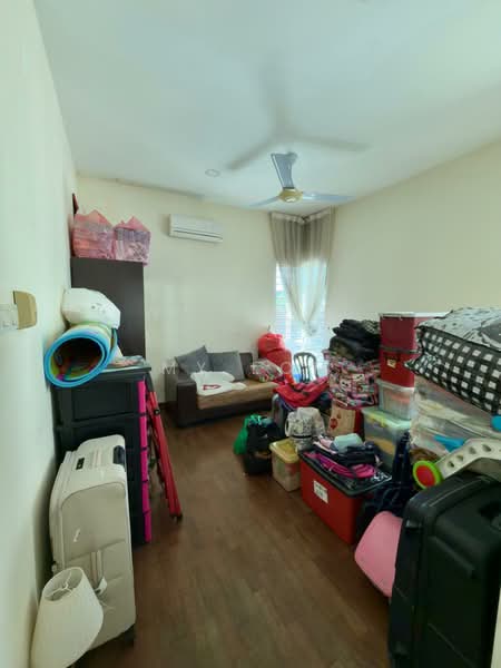 Semi-Detached House for Sale in One Sierra (Selayang) - MY Loh - Living Room - PropertyGuru.com.my