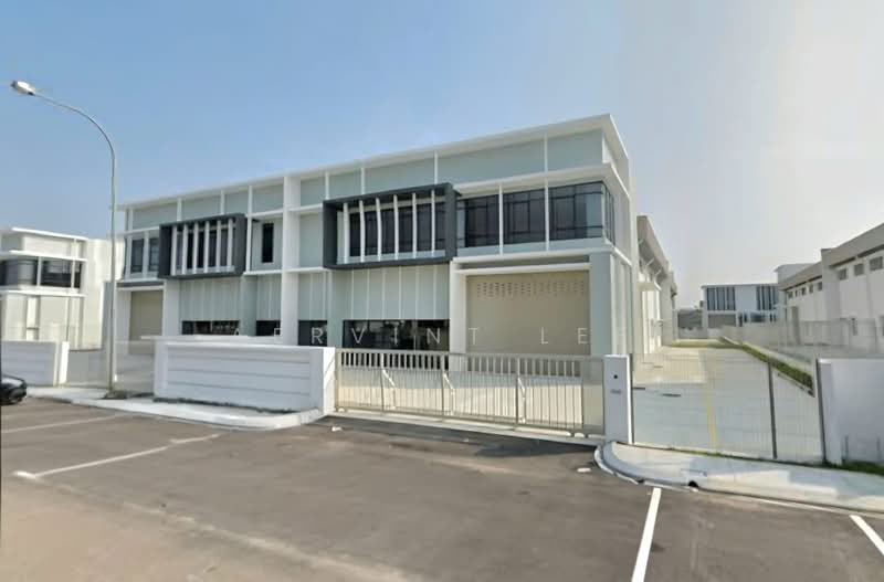 Semi-D Factory for Rent in Taman Desa Cemerlang (Ulu Tiram) - Aervint Lee - Exterior - PropertyGuru.com.my