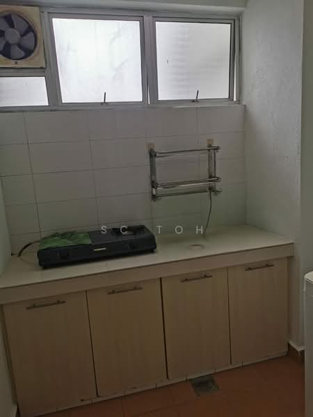Casa Desa untuk Untuk Disewa - RM 2,200 /bulan, Feb 2026 - Kitchen - PropertyGuru.com.my