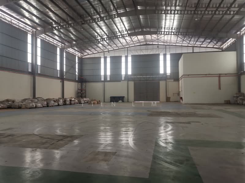 Detached Factory for Rent in Bandar Bukit Raja (Klang) - Tien Lim - Interior - PropertyGuru.com.my