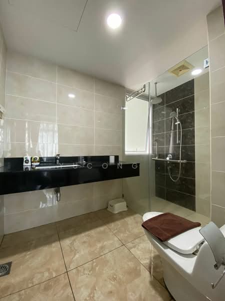 Condominium for Sale at Paradiso Nuova (Merak Kayangan) - Yucong . - Bathroom - PropertyGuru.com.my