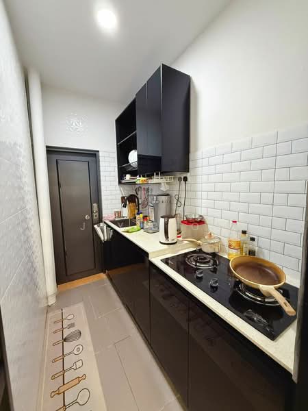 2-storey Terraced House for Sale in Skudai (Johor) - Jay Boon - Kitchen - PropertyGuru.com.my