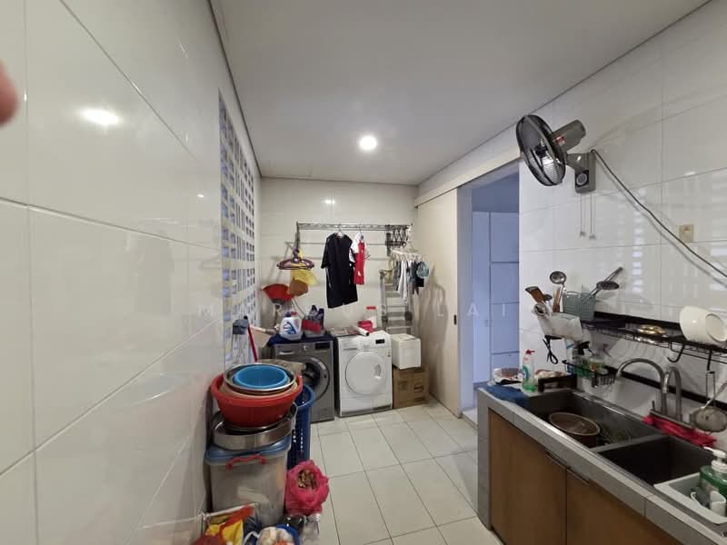 Condominium for Sale at Andana Condominium @ D'alpinia - Marcus Lai - Kitchen - PropertyGuru.com.my