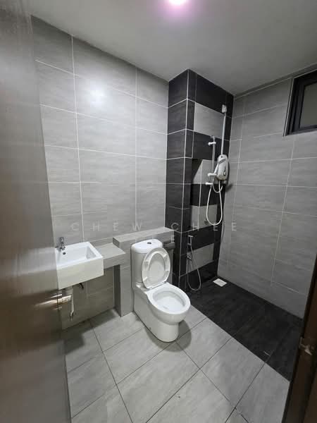 Apartment for Sale at 8Scape Residence @ Sutera - Chew Chee Yee - Bathroom - PropertyGuru.com.my