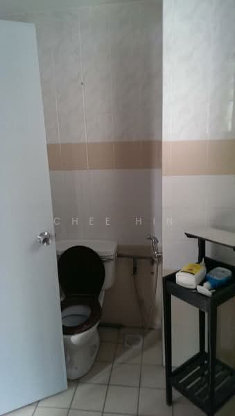 Condominium for Sale at Bukit Pandan Kondominium 1 - Chee Hin - Bathroom - PropertyGuru.com.my