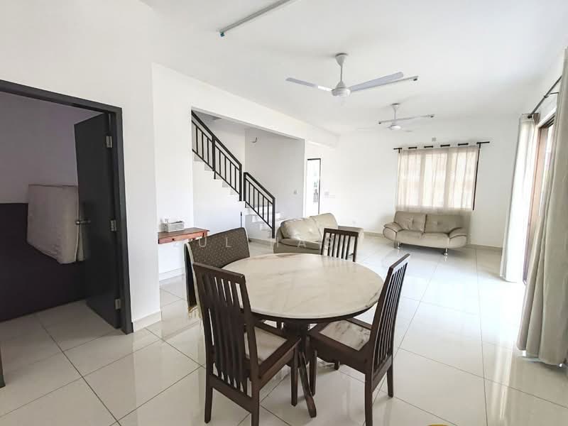 2-storey Terraced House for Sale in Alam Sari (Bangi) - Zul Hasif - Living Room - PropertyGuru.com.my