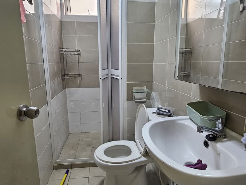 Condominium for Sale at Sg Long Residence - Stella Lee - Bathroom - PropertyGuru.com.my