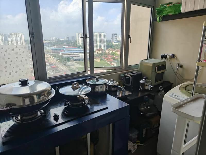 Larkin Heights untuk Untuk Dijual - RM 410,000, Feb 2026 - Kitchen - PropertyGuru.com.my