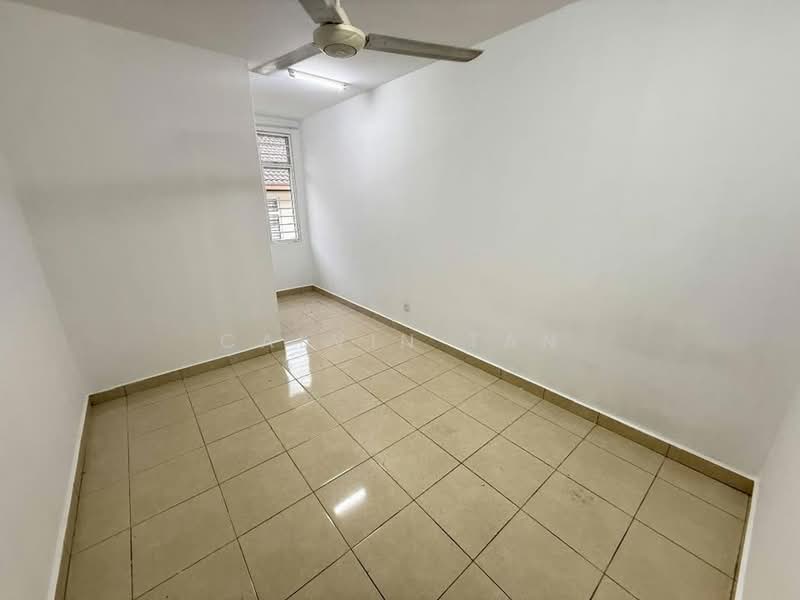 Taman Mawar, Bukit Beruntung untuk Untuk Dijual - RM 570,000, Mac 2026 - Interior - PropertyGuru.com.my