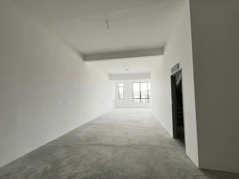 Shop for Sale in Austin Crest (Johor Bahru) - Ye Xun Wong - Interior - PropertyGuru.com.my