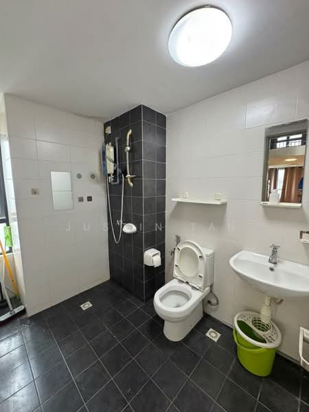 Service Residence for Rent at Subang Soho (One Soho) - Justin Tan - Bathroom - PropertyGuru.com.my