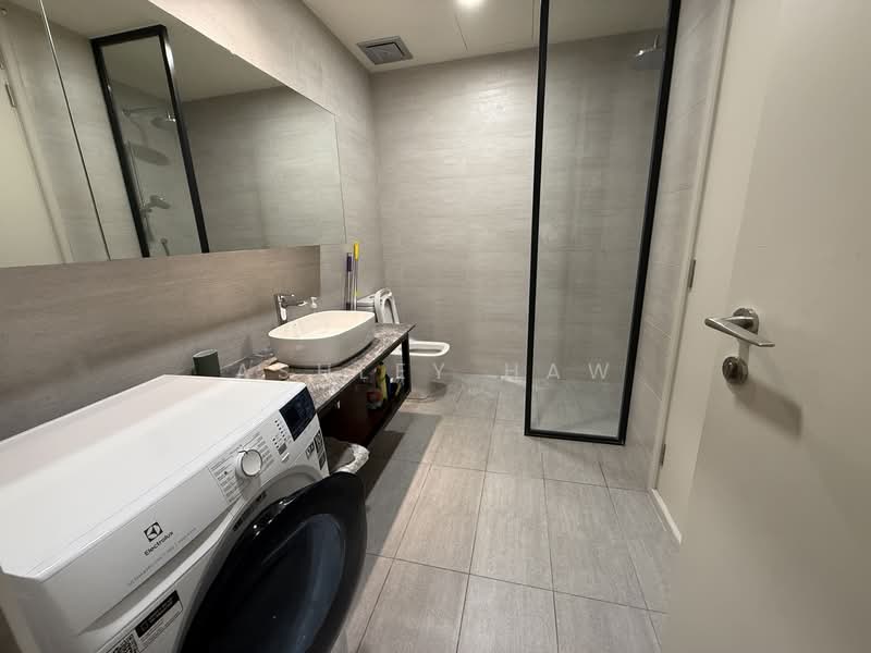 Service Residence for Rent at Residensi Solaris Parq - Ashley Haw - Bathroom - PropertyGuru.com.my