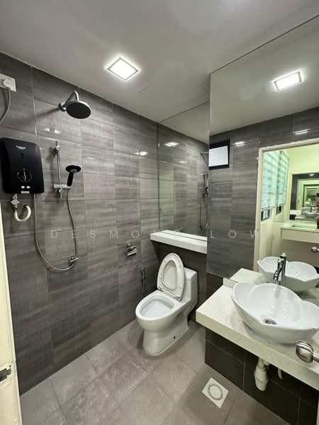 Service Residence for Rent at Symphony Tower (Menara Simfoni) - Desmond Low - Bathroom - PropertyGuru.com.my