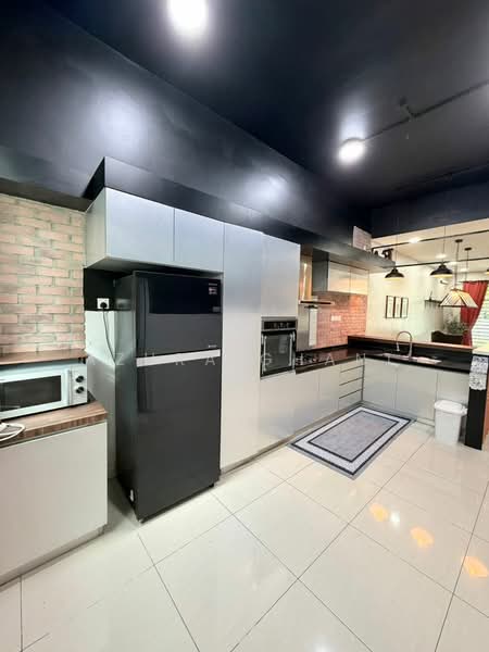 2-storey Terraced House for Sale in Balik Pulau (Penang) - Azura Ghani - Kitchen - PropertyGuru.com.my