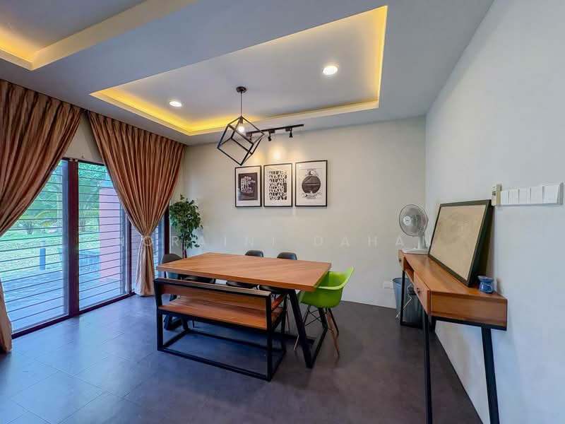 Bungalow for Sale in Putrajaya (Putrajaya) - Noraini Dahan - Dining Room - PropertyGuru.com.my