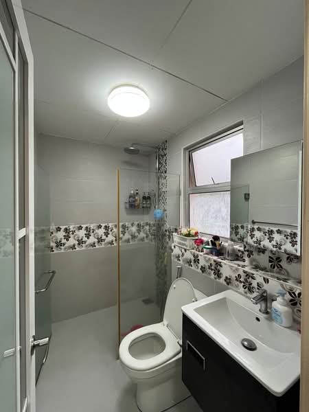 Condominium for Sale at Seri Maya Condominium - Azman Ahmad - PropertyGuru.com.my