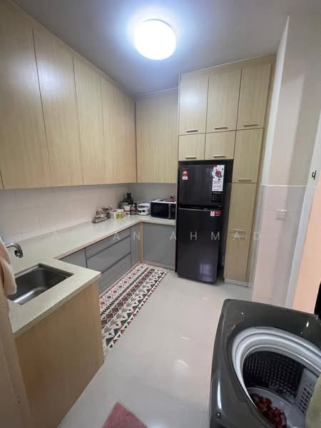 Condominium for Sale at Seri Maya Condominium - Azman Ahmad - PropertyGuru.com.my