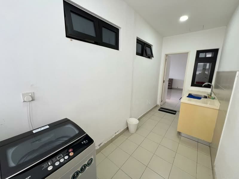 Meridin Suites Residences @ The Meridin untuk Untuk Disewa - RM 2,000 /bulan, Mac 2026 - yard - PropertyGuru.com.my