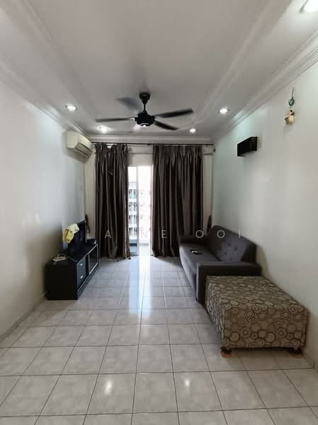 Apartment for Sale at The Ocean View (Bandar Sri Pinang) - Elaine Ooi - Living Room - PropertyGuru.com.my