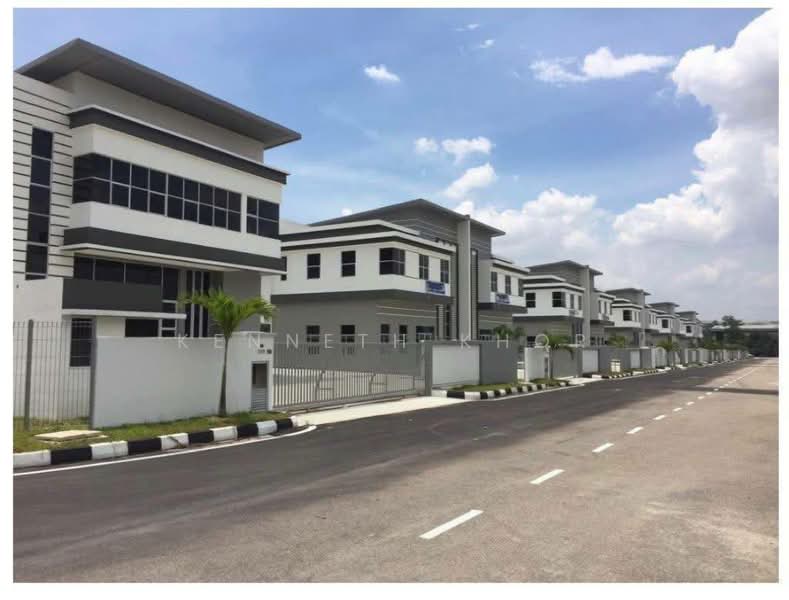 Cluster Factory for Sale in Ulu Tiram (Johor) - Kenneth Khor - Exterior - PropertyGuru.com.my