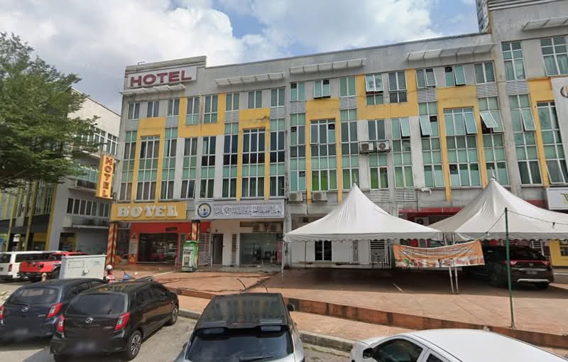 Shop for Rent in Petaling Jaya (Selangor) - Vincent Lee - Exterior - PropertyGuru.com.my