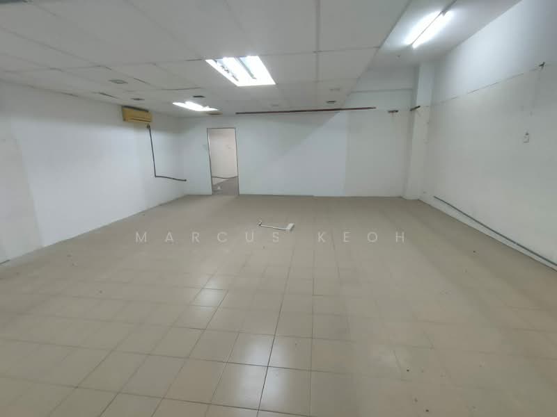 Office for Rent in Seri Kembangan (Selangor) - Marcus Keoh - Interior - PropertyGuru.com.my