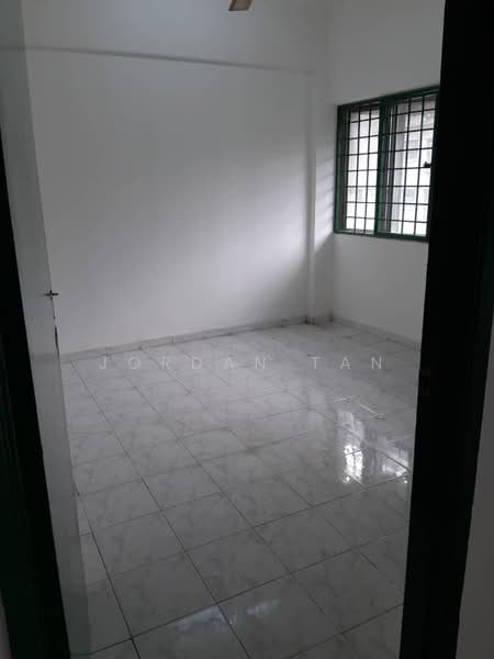 Taman Usahawan Kepong untuk Untuk Dijual - RM 200,000, Feb 2026 - Interior - PropertyGuru.com.my