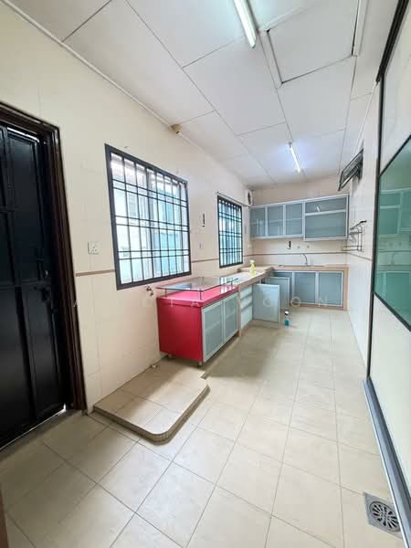 2-storey Terraced House for Rent in Taman Setia Indah (Tebrau) - Alicia Voon - Kitchen - PropertyGuru.com.my