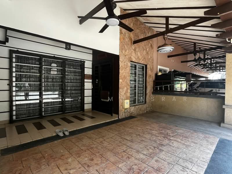 2-storey Terraced House for Sale in Denai Alam (Shah Alam) - Asliza Md Asrar - Exterior - PropertyGuru.com.my