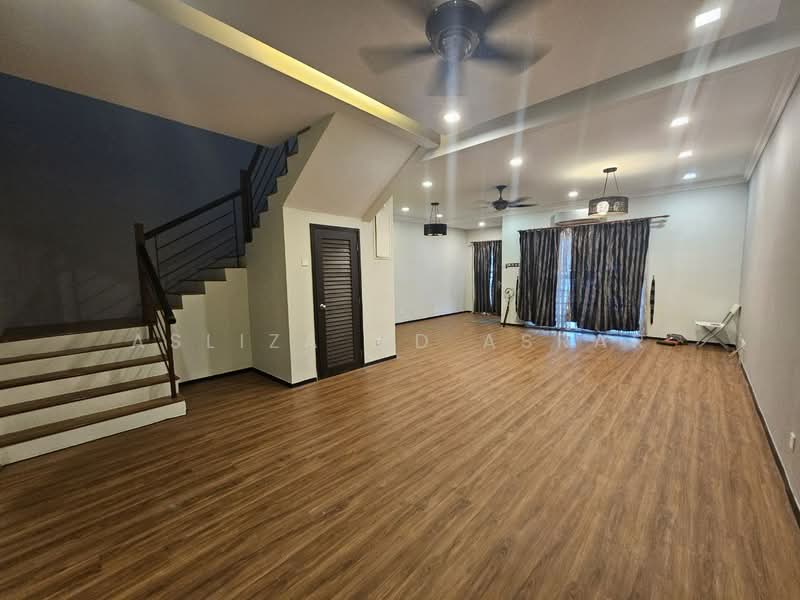 2-storey Terraced House for Sale in Denai Alam (Shah Alam) - Asliza Md Asrar - Interior - PropertyGuru.com.my