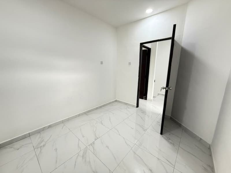 2-storey Terraced House for Sale in Saleng (Senai) - Mohd Faez - Interior - PropertyGuru.com.my