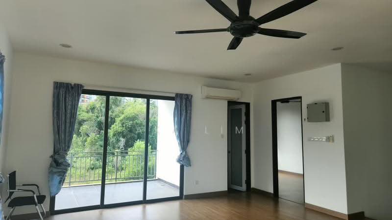 Semi-Detached House for Rent in Kajang (Selangor) - Aka Lim - Balcony - PropertyGuru.com.my