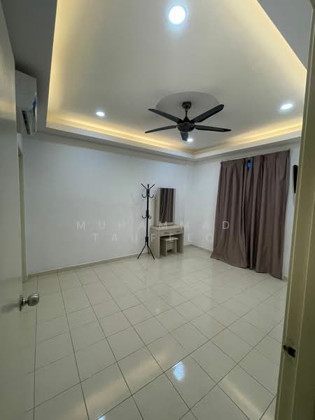 Garden Villa untuk Untuk Disewa - RM 1,249 /bulan, Feb 2026 - Bedroom - PropertyGuru.com.my