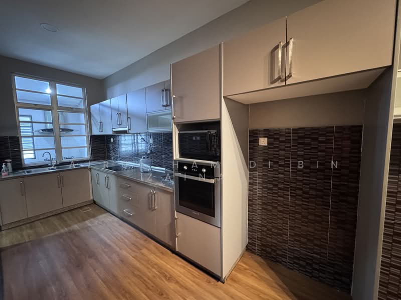 2-storey Terraced House for Sale in Denai Alam (Shah Alam) - Zairul Hamedi Bin Zainal - Kitchen - PropertyGuru.com.my
