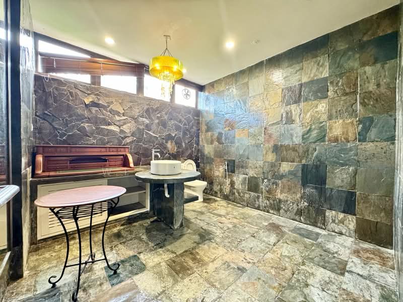 Horizon Tower untuk Untuk Disewa - RM 6,000 /bulan, Feb 2026 - Bathroom - PropertyGuru.com.my