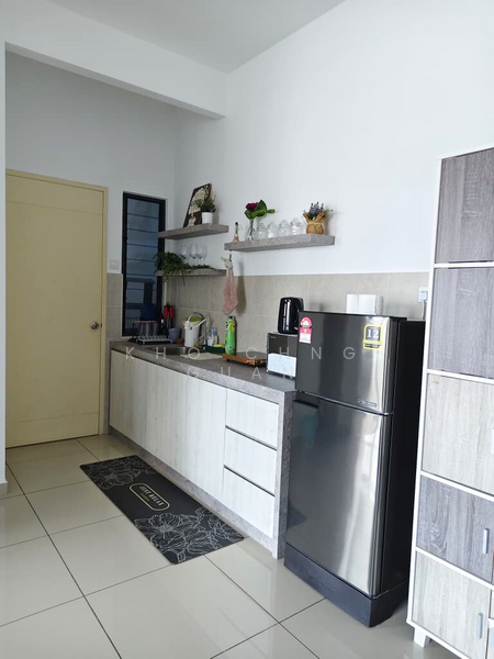 Service Residence for Sale at Atlantis Residences (Pangsapuri Atlantis Kota Syahbandar) - Kho Chng Guan - Kitchen - PropertyGuru.com.my