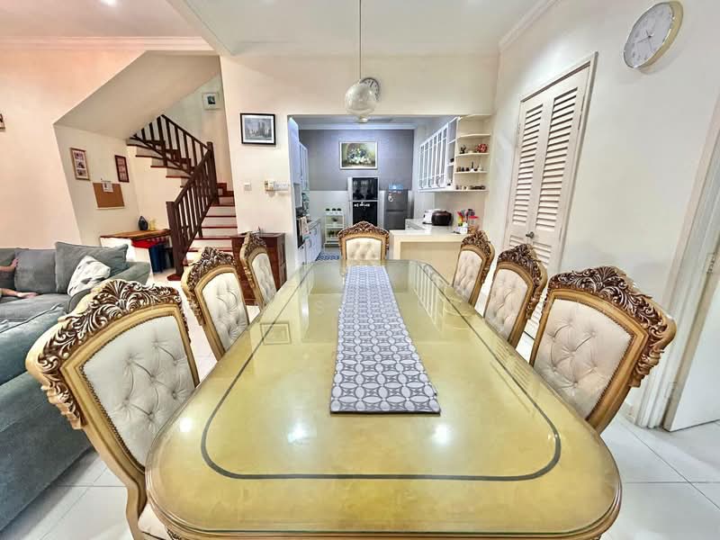 Semi-Detached House for Sale in Shah Alam (Selangor) - Salman Sharifudin - Dining Room - PropertyGuru.com.my