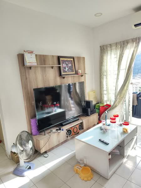 Apartment for Sale at Puteri Bayu Apartment - Steven Wong - Living Room - PropertyGuru.com.my