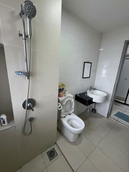Service Residence for Rent at Residences @ 1 Tebrau - Chun Yang - Bathroom - PropertyGuru.com.my