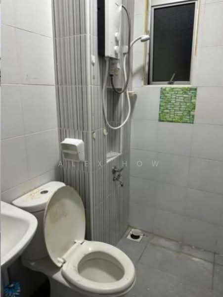 Service Residence for Rent at SuriaMas Suites - Alex How - Bathroom - PropertyGuru.com.my