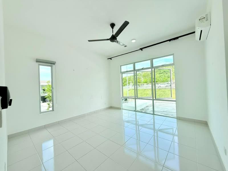 Rimbun Harmoni @ Seremban 2 untuk Untuk Dijual - RM 799,000, Mac 2026 - Living Room - PropertyGuru.com.my