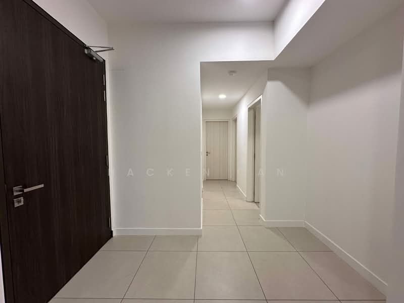 Servis Apartment untuk Disewa di Maya Ara Residences - Hacken Gan - Corridor - PropertyGuru.com.my